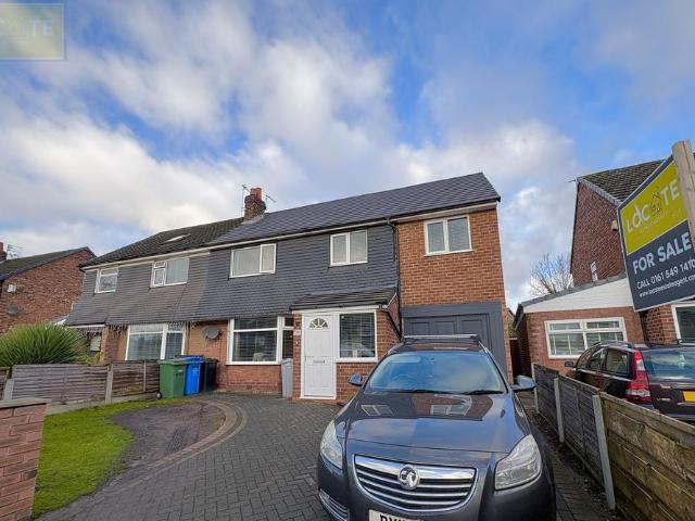5 bedroom semi detached house for sale