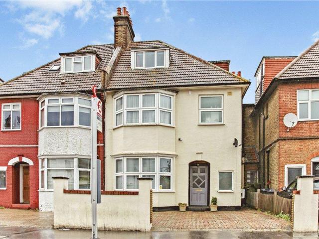 5 bedroom semi detached house for sale