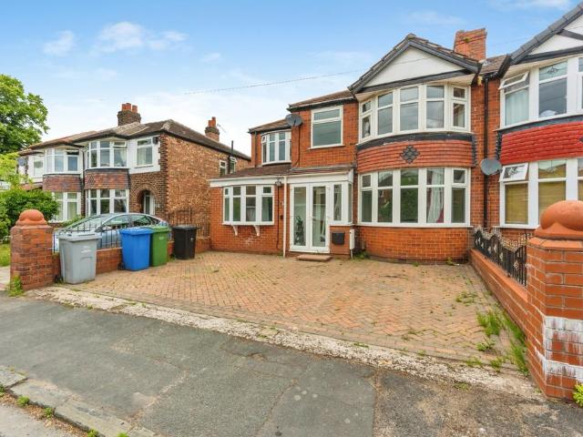 5 bedroom semi detached house for sale