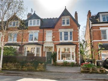 5 bedroom semi detached house for sale