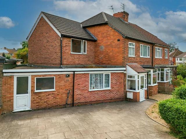 5 bedroom semi detached house for sale
