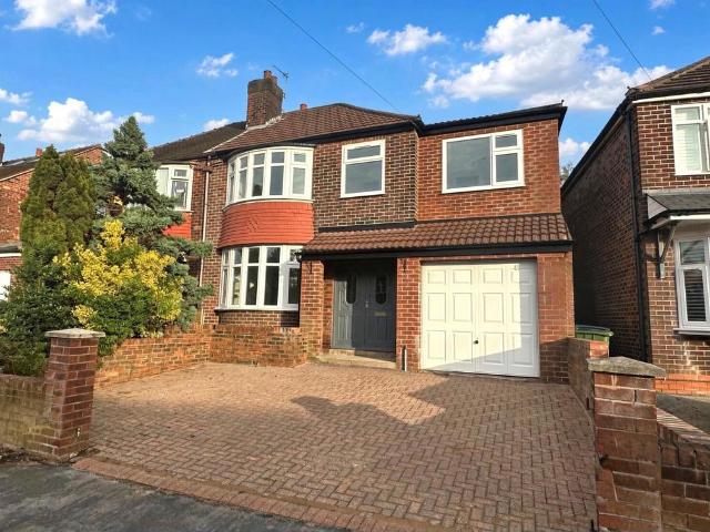 5 bedroom semi detached house for sale