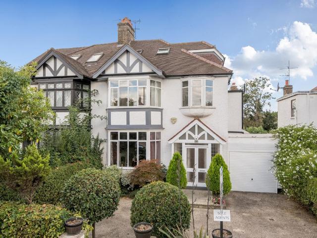 5 bedroom semi detached house for sale