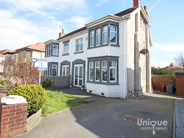 5 bedroom semi detached house for sale