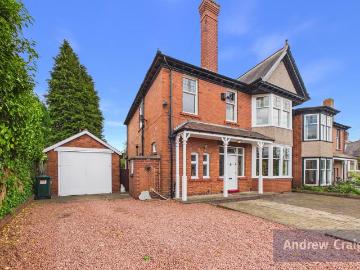 5 bedroom semi detached house for sale