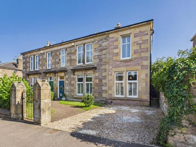 5 bedroom semi detached house for sale
