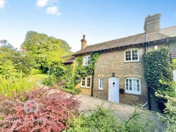 5 bedroom semi detached house for sale