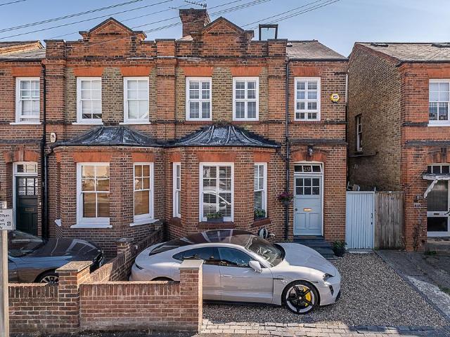5 bedroom semi detached house for sale