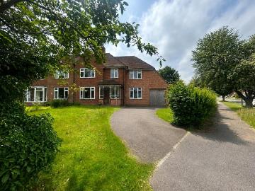 5 bedroom semi detached house for sale
