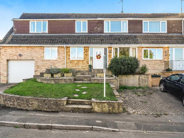 5 bedroom semi detached house for sale