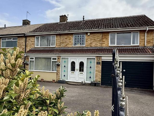 5 bedroom semi detached house for sale