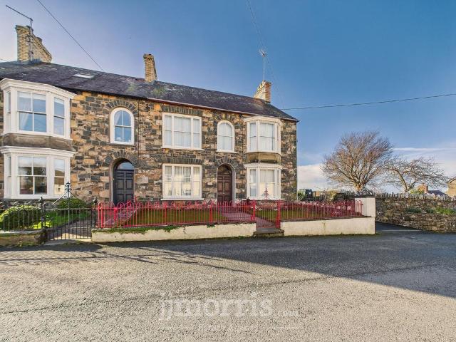 5 bedroom semi detached house for sale
