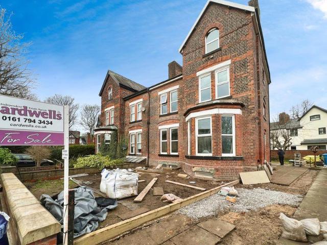 5 bedroom semi detached house for sale