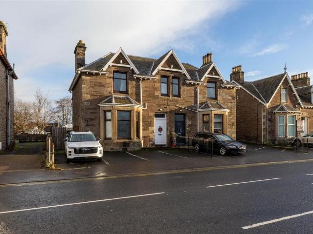5 bedroom semi detached house for sale