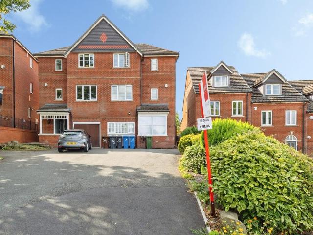 5 bedroom semi detached house for sale
