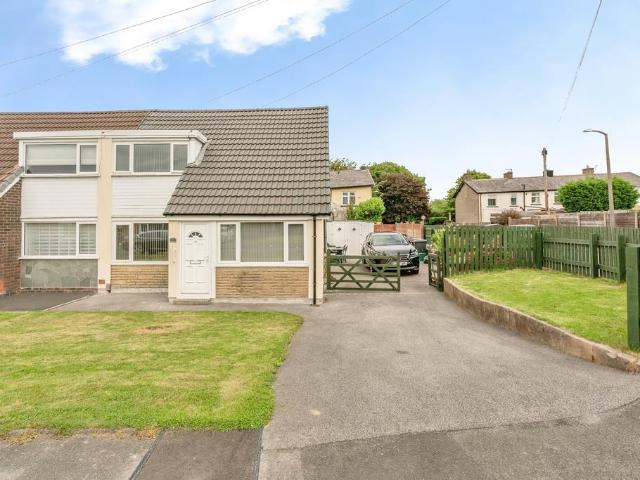 5 bedroom semi detached house for sale