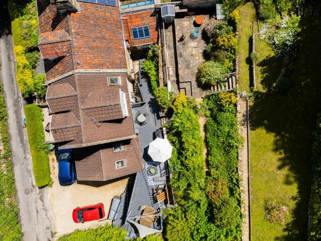 5 bedroom semi detached house for sale