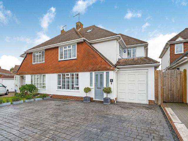 5 bedroom semi detached house for sale