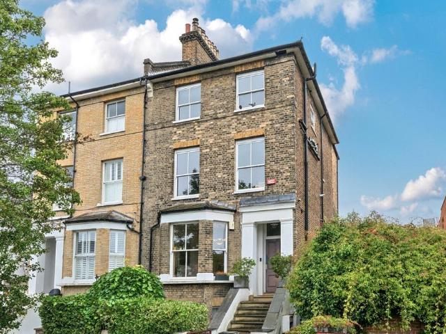 5 bedroom semi detached house for sale
