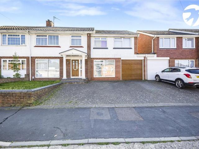5 bedroom semi detached house for sale