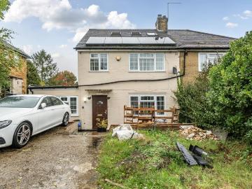 5 bedroom semi detached house for sale