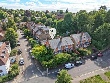 5 bedroom semi detached house for sale