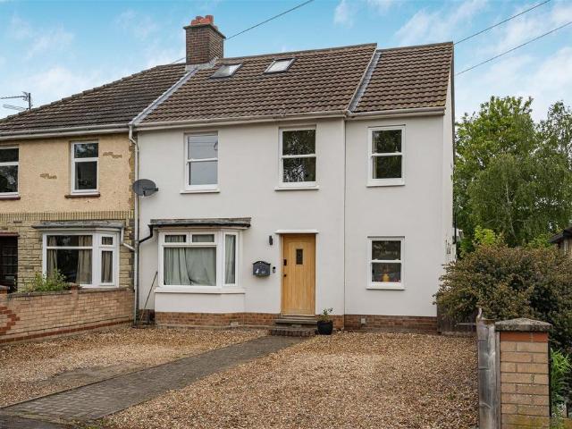 5 bedroom semi detached house for sale