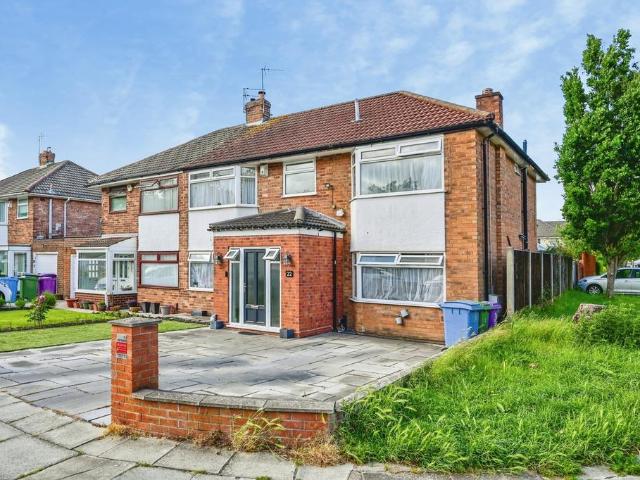 5 bedroom semi detached house for sale