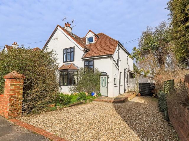 4 bedroom semi detached house for sale