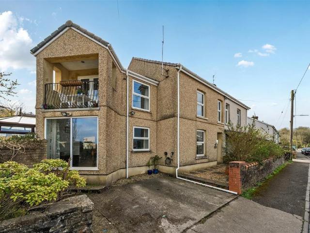 5 bedroom semi detached house for sale
