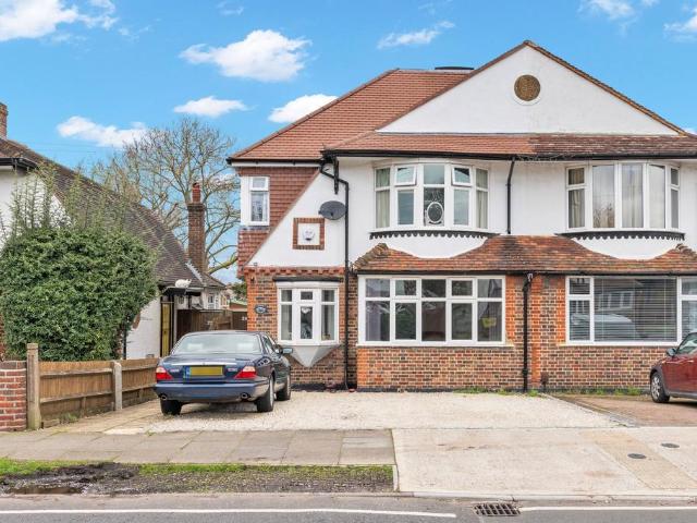 5 bedroom semi detached house for sale