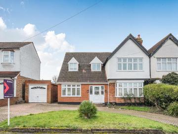 5 bedroom semi detached house for sale