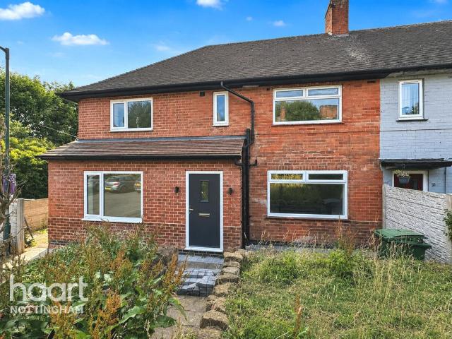 5 bedroom semi detached house for sale