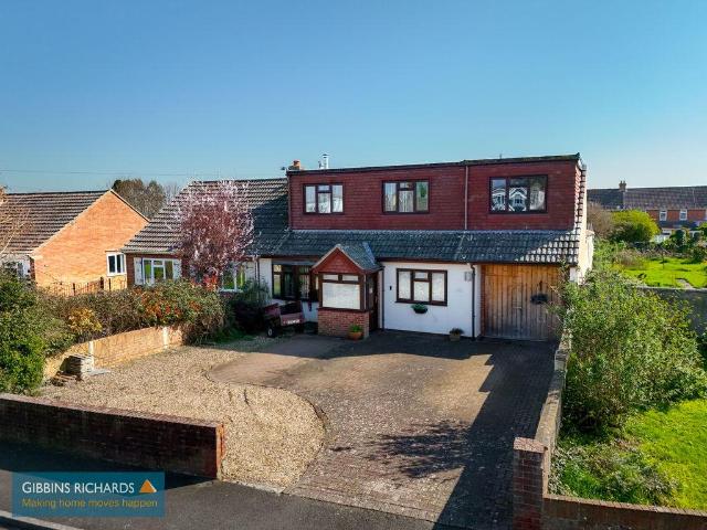 5 bedroom semi detached house for sale