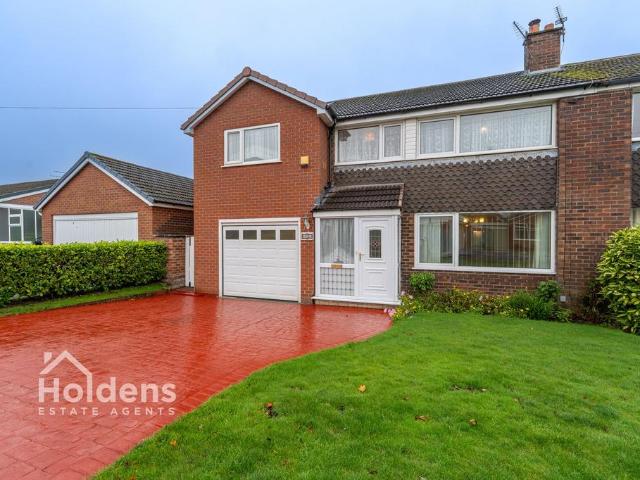 5 bedroom semi detached house for sale