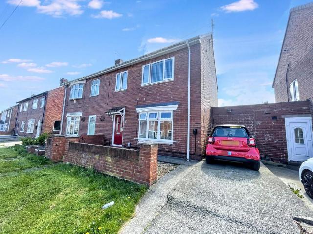 5 bedroom semi detached house for sale