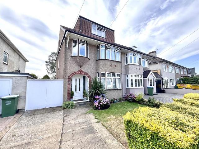 5 bedroom semi detached house for sale