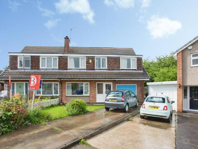 5 bedroom semi detached house for sale