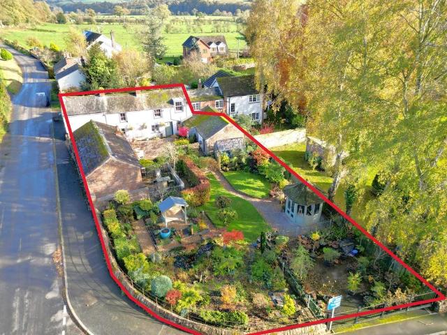 5 bedroom cottage for sale