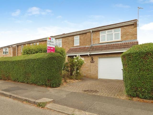 5 bedroom semi detached house for sale
