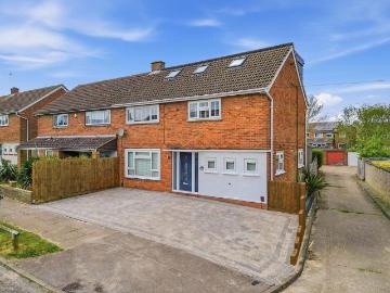 5 bedroom semi detached house for sale