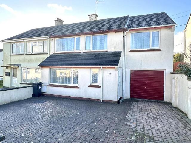 5 bedroom semi detached house for sale