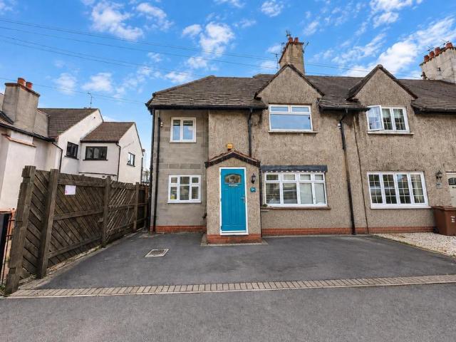 5 bedroom semi detached house for sale