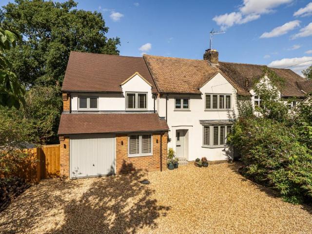 5 bedroom semi detached house for sale