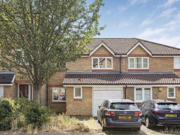 5 bedroom semi detached house for sale
