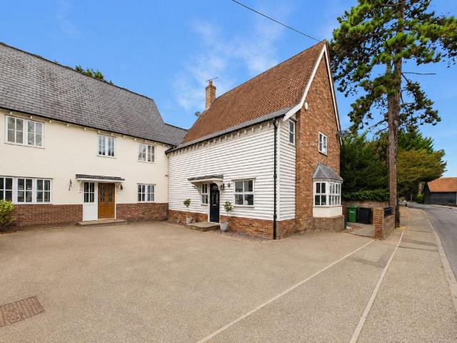 5 bedroom semi detached house for sale