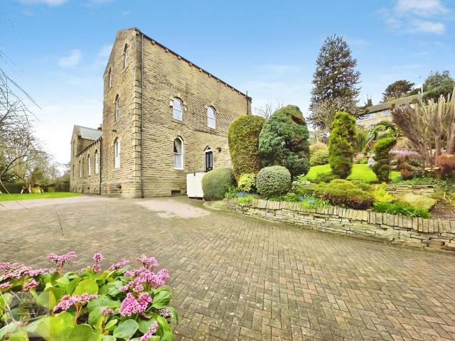5 bedroom semi detached house for sale
