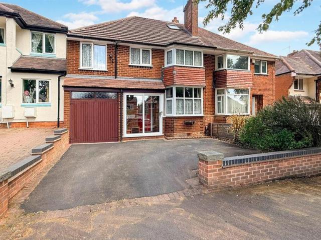 5 bedroom semi detached house for sale