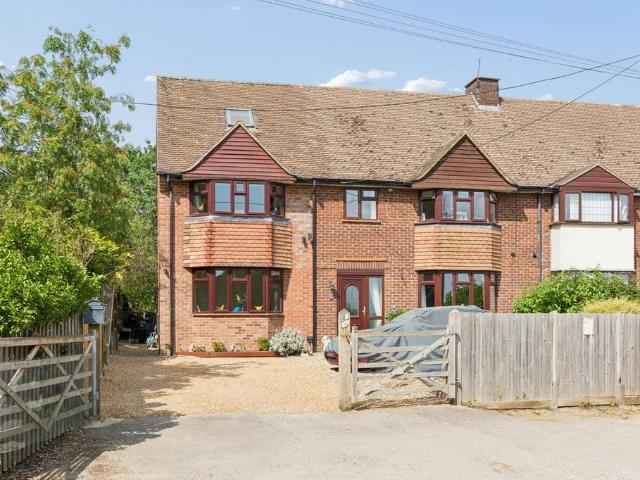 5 bedroom semi detached house for sale