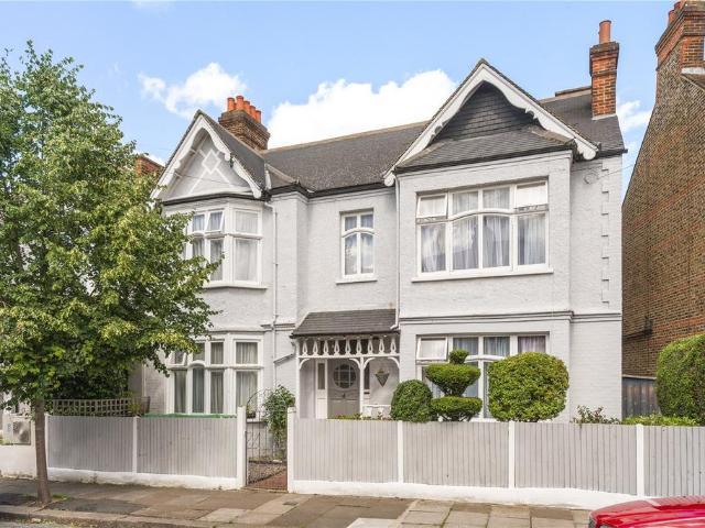 5 bedroom semi detached house for sale
